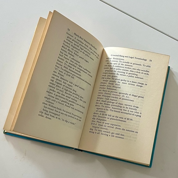 The Hardy Boys Detective Handbook Antique Book - Picture 4 of 7